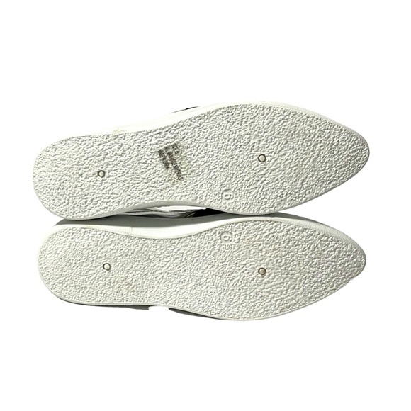 QUPID Silver Mirror Metallic Leatherette Pointy Elastic Slip On Sneaker NWT - Picture 8 of 10